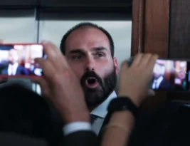 Polícia Federal apura se recursos de Vorcaro financiaram Eduardo Bolsonaro nos EUA