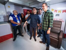 Na abertura do Maior São João do Mundo, governador Lucas Ribeiro acompanha estrutura de saúde e segurança do Estado no Parque do Povo