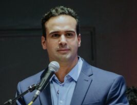 Lucas Ribeiro sanciona PCCR dos servidores do Judiciário e participa de solenidade dos 80 anos do DER nesta sexta